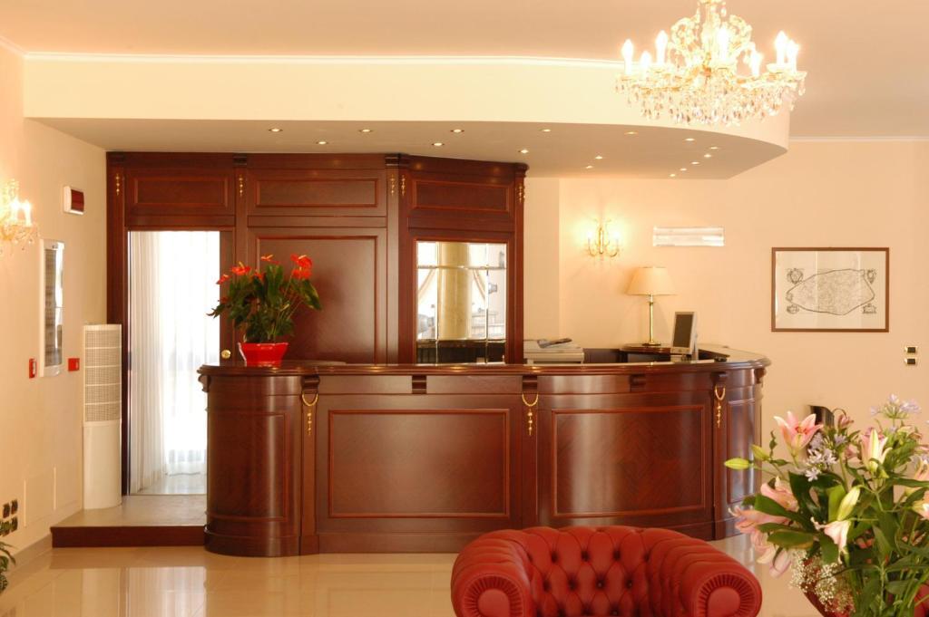 Pilgrim'S Hotel Cicognolo Ngoại thất bức ảnh