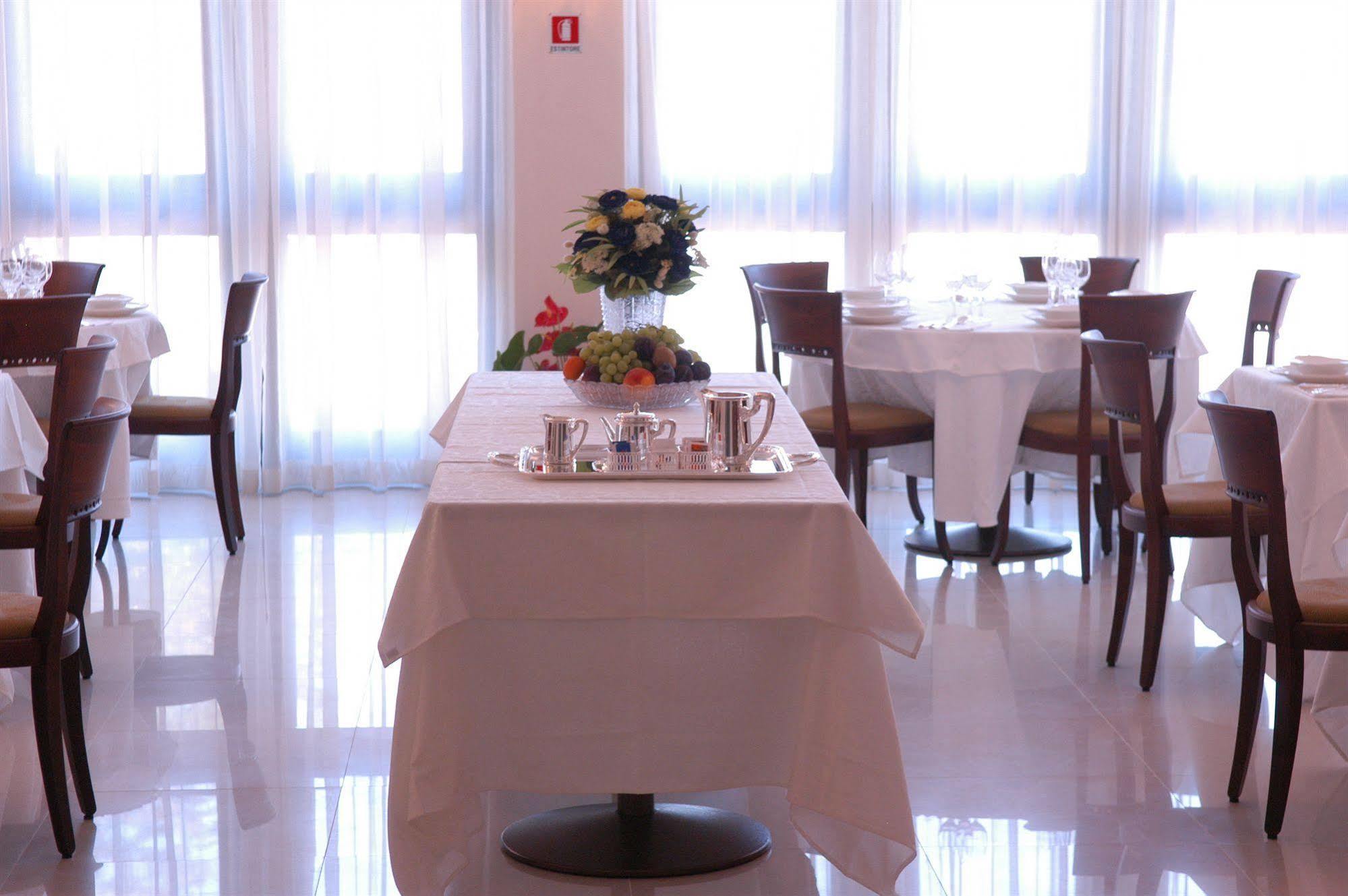 Pilgrim'S Hotel Cicognolo Ngoại thất bức ảnh